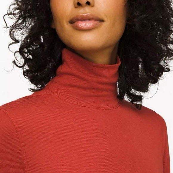 Lululemon Full Day Ahead Turtleneck XS Magma - Picture 3 of 13